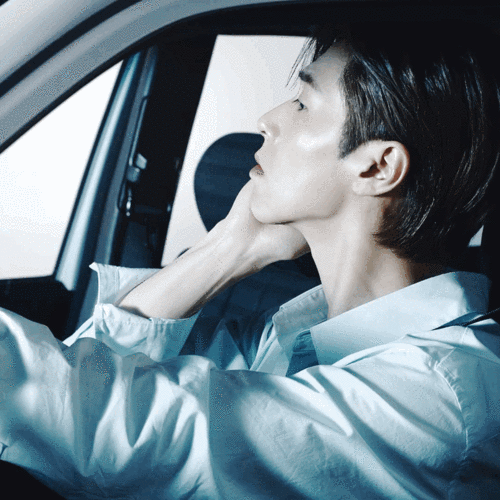 郑允浩护肤品个代电视cf上线!