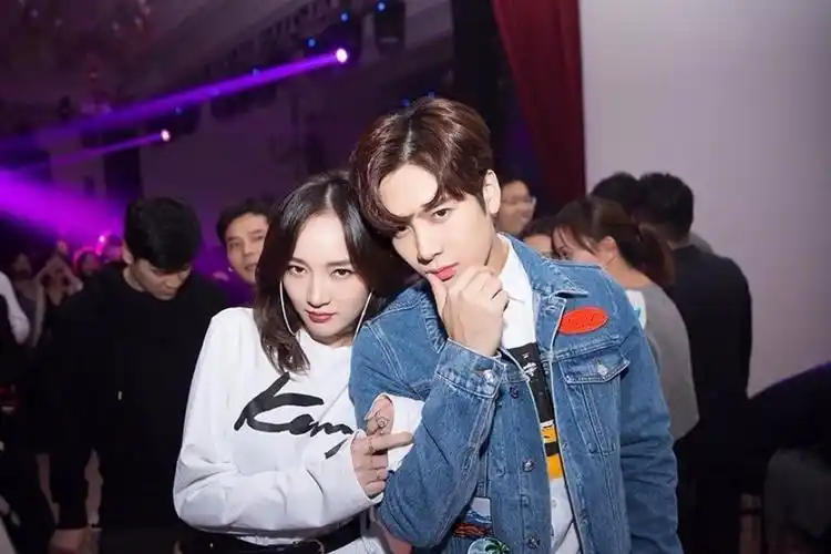 孟佳和王嘉尔联手创作新歌为你解除所有的badmood