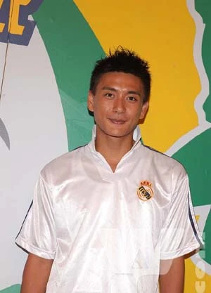 组图:黄宗泽美女"缠身" 林峰演戏不受欢迎?