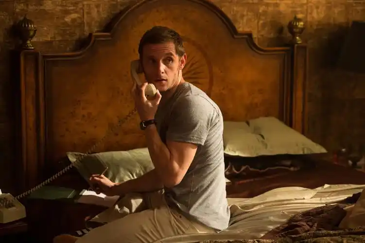 电影明星不要死在利物浦杰米贝尔4k水平1440x900分辨率查看