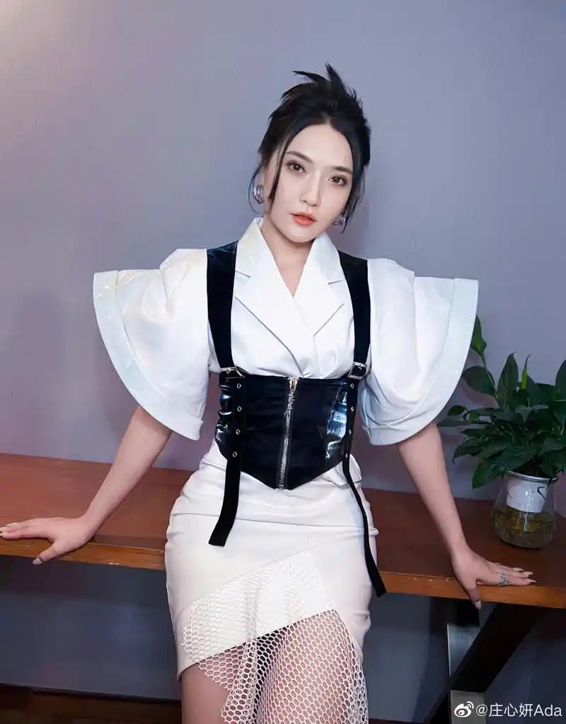 庄心妍##你身边的庄心妍##五一小长假##分享图片