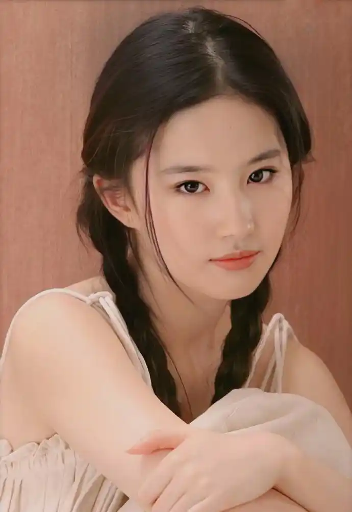 刘亦菲18岁写真壁纸.这是真仙女.