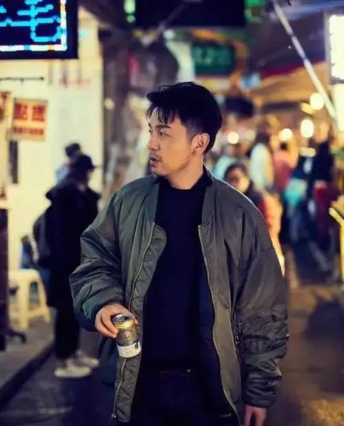 这次雷佳音圈粉不靠演技不靠人设靠的是