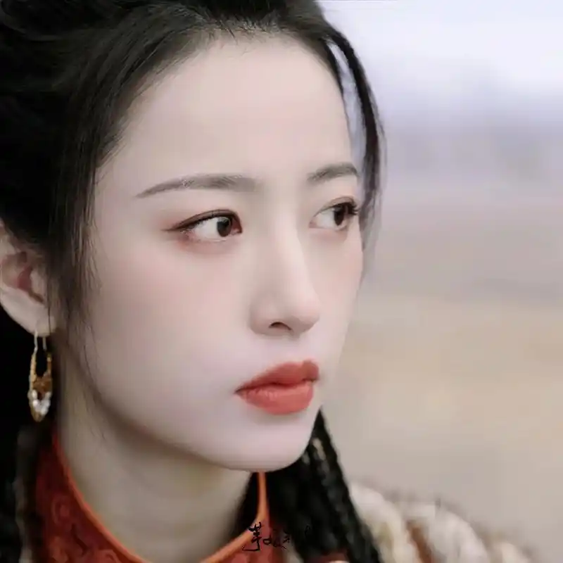 周雨彤#周雨彤赵简 #古装 - 抖音