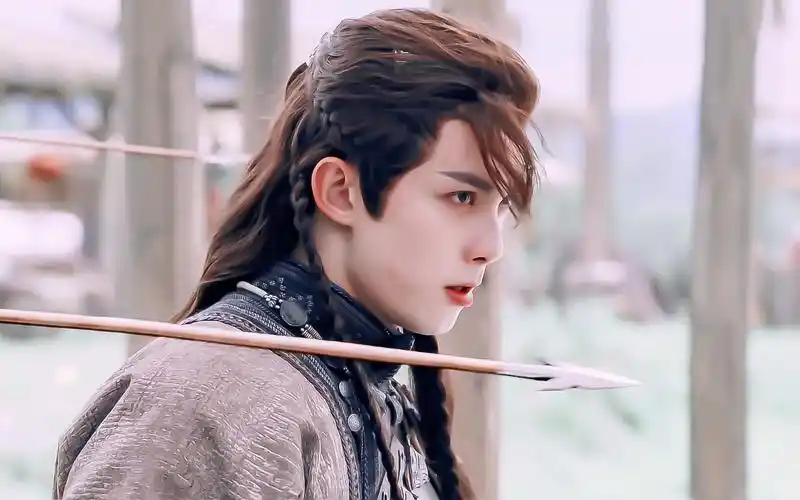 【吴磊 | 阿诗勒隼】众所周知,草原战神阿诗勒隼是不能用箭的!