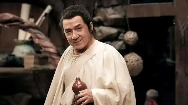 《新警察故事》成为成龙事业转折点,古装扮相惨遭吐槽