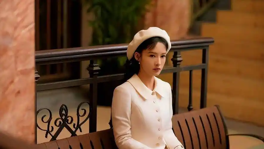 才1集就收视破1,李沁让观众成功入坑,央视又拿到收视王炸