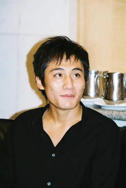 刘烨ye liu的图片