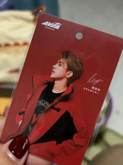 蔡徐坤avia全球品牌代言人##蔡徐坤