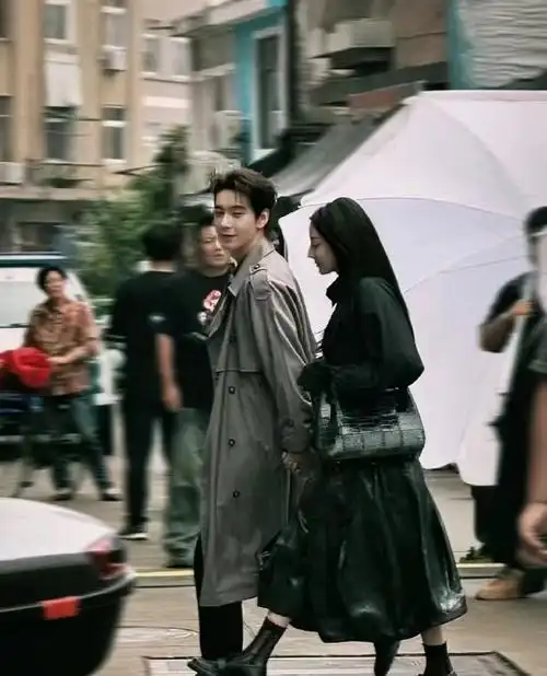 迪丽热巴御姐黑长直##网传迪丽热巴新剧七月杀青