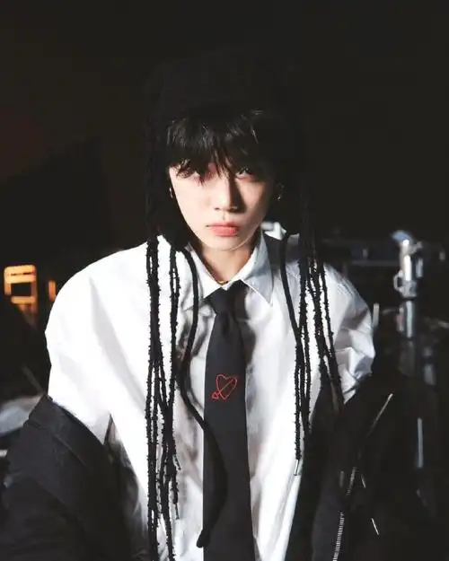 崔然竣五代insking