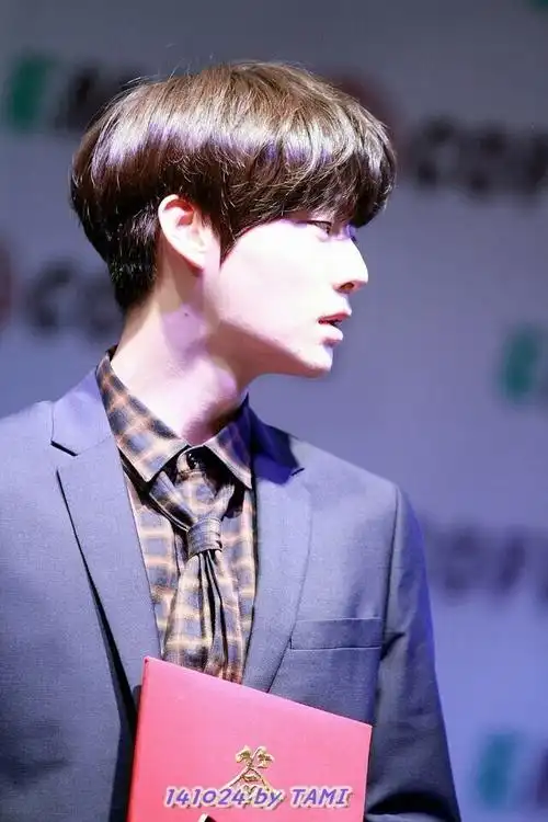 宇宙最帅安宰贤#侧颜#首发#侵删致歉#by树蒂