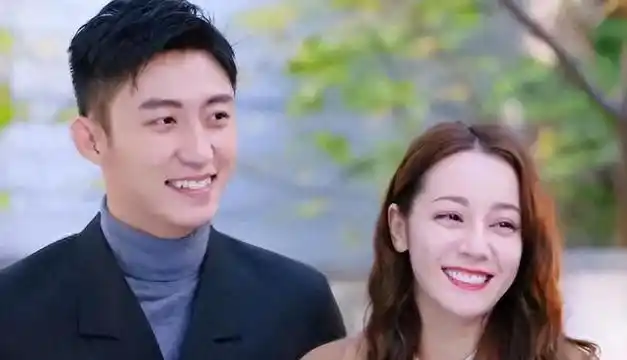 大瓜圈内人曝黄景瑜二婚热巴邀请函称呼已经变成了夫人