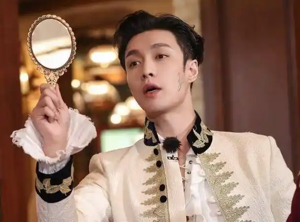 原创扯下遮羞布的极限挑战6要变味了张艺兴退出迪丽热巴缺席