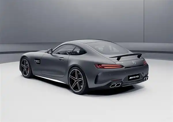 豪华大玩具新选择新款奔驰amggt双门跑车家族上市