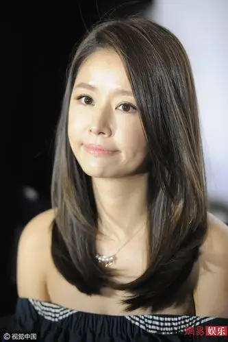 【多图慎入】从林心如来看圆肉肉脸适合卷发还是直发