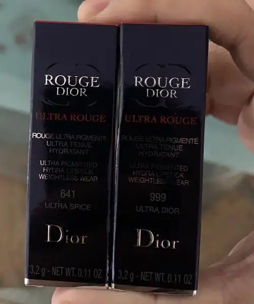 现有两只迪奥999和641滋润款全新包装未拆封口红,专柜350,现200转出