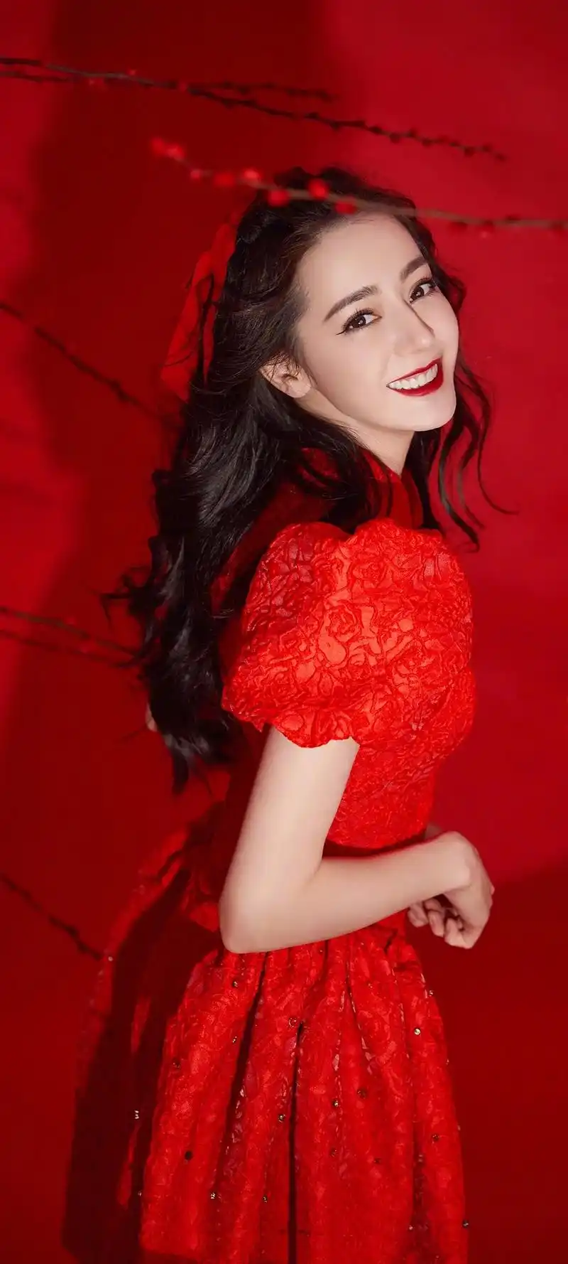 迪丽热巴全面屏手机壁纸.#迪丽热巴 #迪丽热巴手机壁纸 #迪 - 抖音