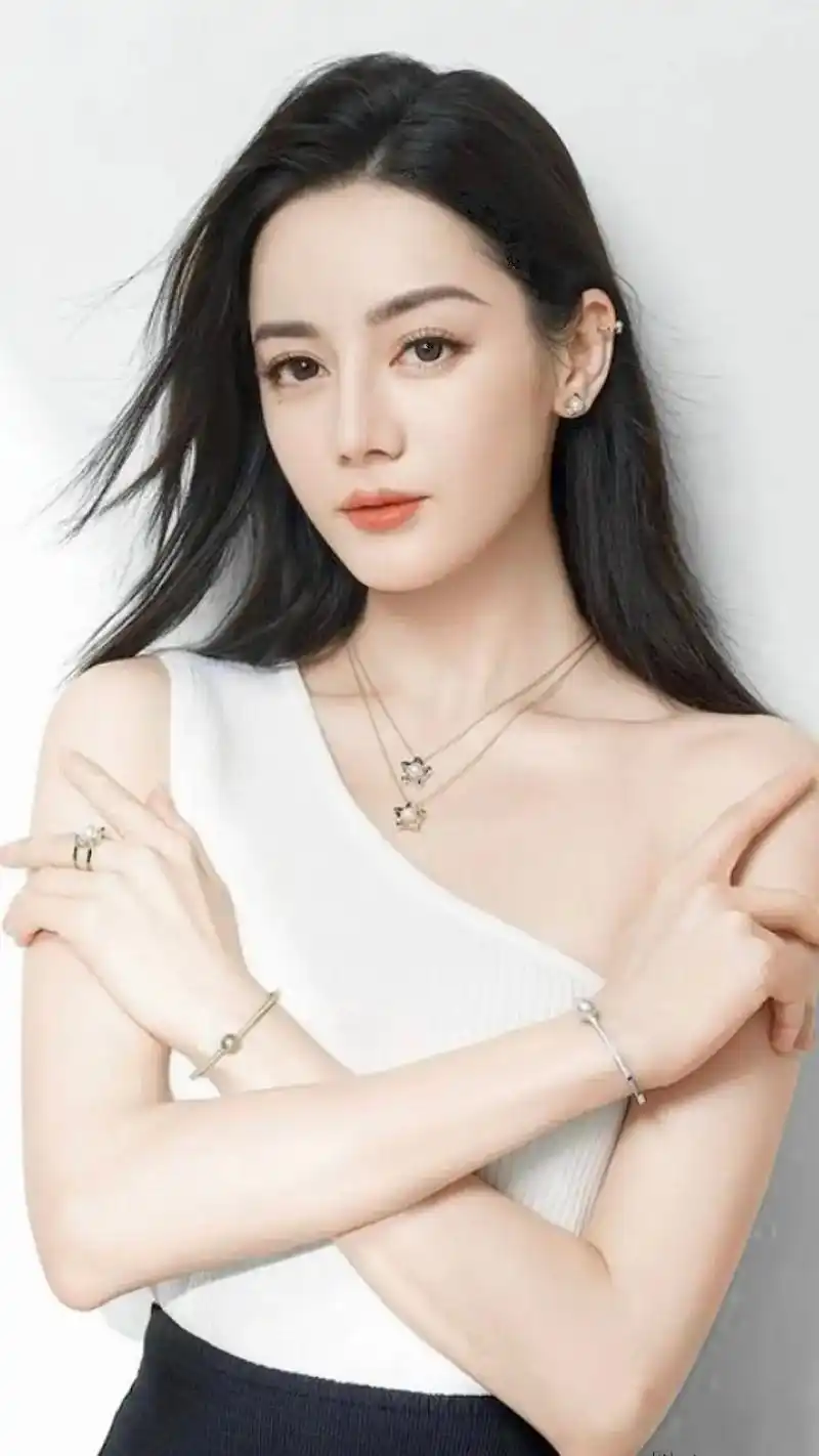 mikimoto全球代言人迪丽热巴 御木本的图片真的拍的很 - 抖音