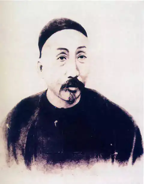 首任巡抚刘铭传和著名的抗日保台志士丘逢甲的名字给这两艘军舰命名