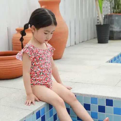 儿童泳衣女孩女童连体专业训练速干小中大童宝宝温泉露背游泳装备