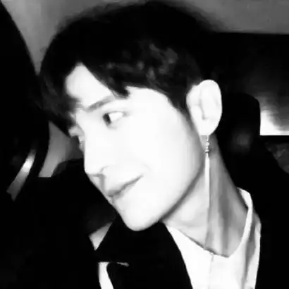 qq头像男生霸气酷帅高清好看的霸气冷酷帅气男生头像图片