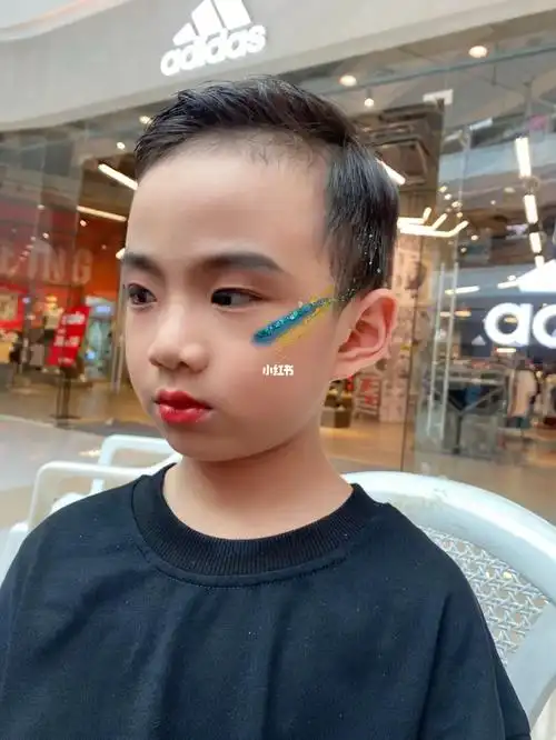 男生街舞妆容舞台妆团体妆