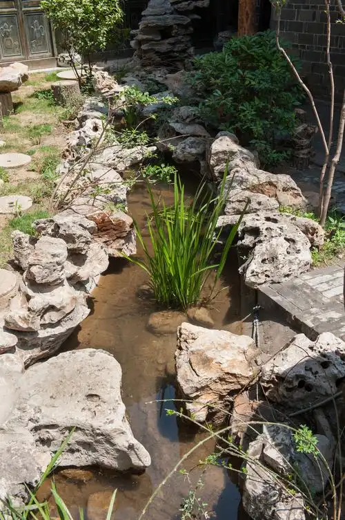 庭院水渠