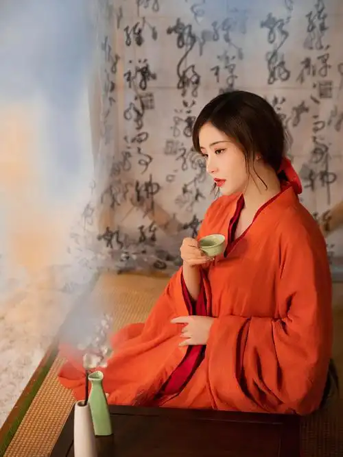 清风淡雅中带着温柔热情的古风写真你喜欢吗