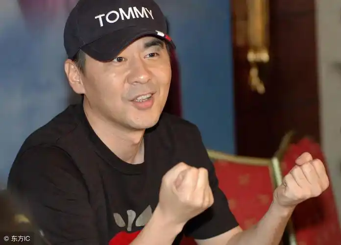 2002年进入国家话剧院,1993年开始参演电视剧