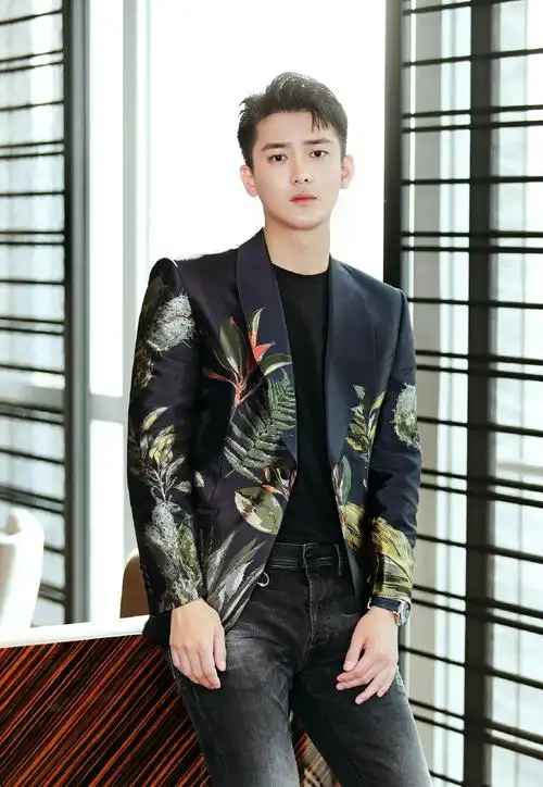 熊梓淇帅酷时尚写真图片,明星,帅气,帅哥,熊梓淇,大陆男明星,帅哥明星