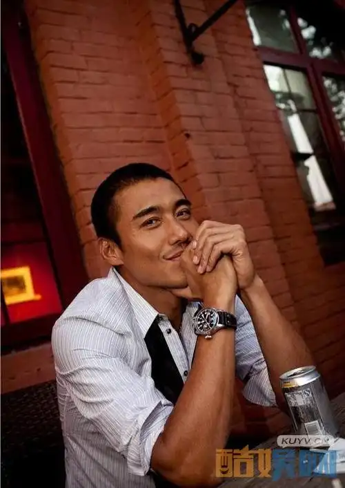 胡兵早期青涩写真