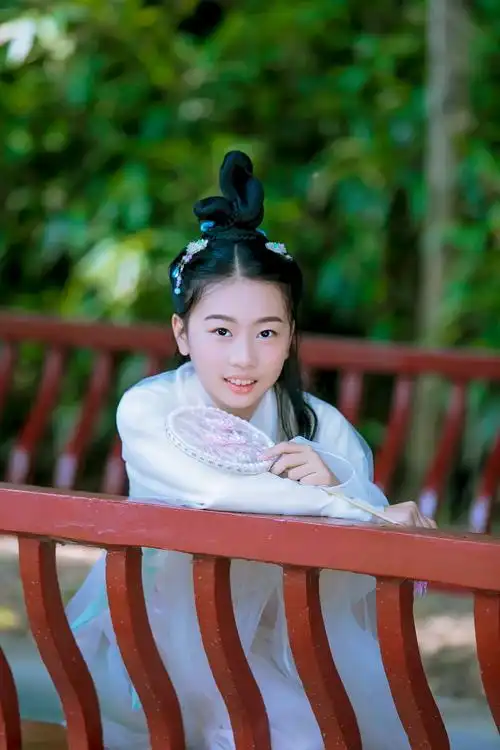 我的小女孩11岁! 一岁一礼,一寸欢喜. 愿你 - 抖音