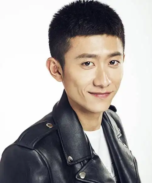 张一山换的新发型好潮, 杨紫看了该夸奖他吧