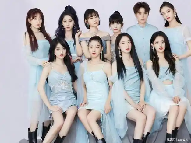 火箭少女101聚是一团火散是满天星,粉丝过年,18年的夏天回来了