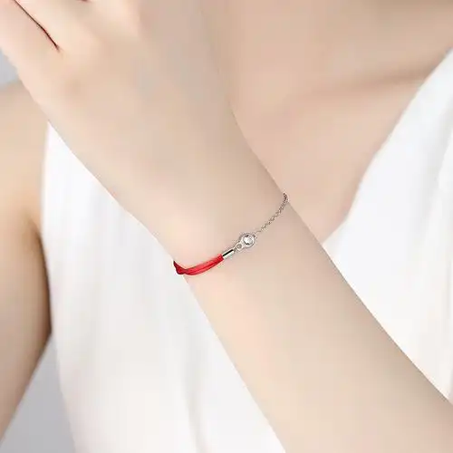 明星同款s925纯银手链 简约单钻红绳手链女经典手绳爆款热销