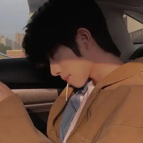 男生头像高级感十足好看帅气的微信男头