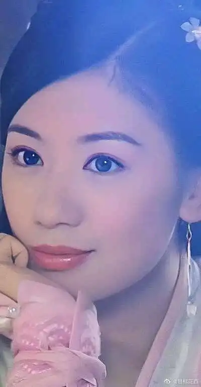 倚天屠龙记图片贾静雯