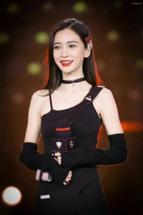 杨颖奔跑吧女团风造型剧照##杨颖奔跑吧女团风造型