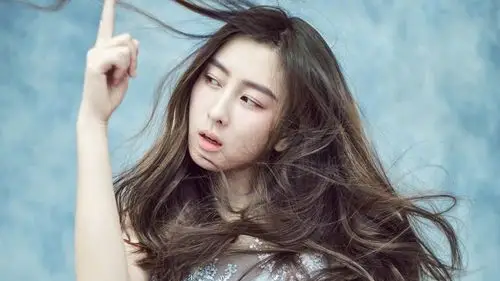 美女 女星模特 > 女明星马苏性感写真壁纸 显示:√欣赏模式   全屏