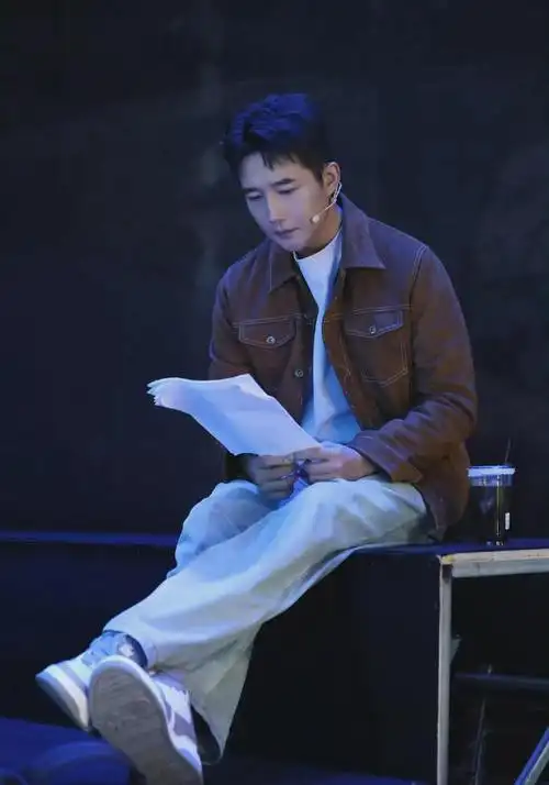 章涛:曾任同济大学老师,成渣男专业户,37岁不恋爱不结婚拼事业|演员