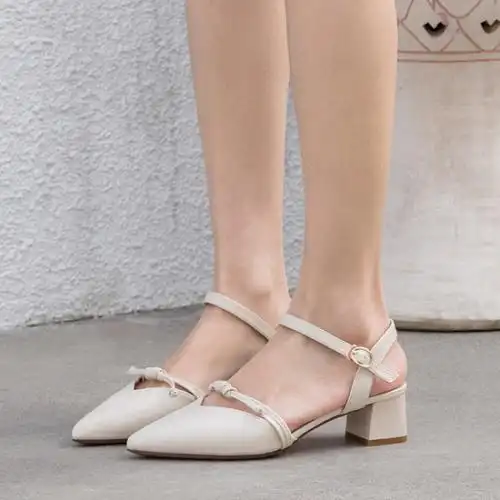 tiauny包头凉鞋女仙女风一字带扣尖头高跟鞋夏新款粗跟百搭中跟女鞋s