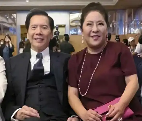 42年后再看丁佩才明白也许当年让位给陈岚或许是她最好的选择