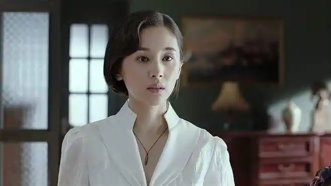 双刺大结局:彭刚用生命演绎情怀,告诉吴佩欣:先有国才有家!