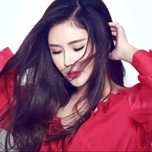 歌手孙艺琪巜酒醉的蝴蝶》《情火》-情火- 全民k歌,ktv交友社区