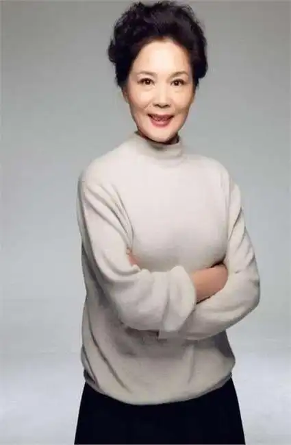 4岁认识爱妻结婚41年零绯闻的杜源如今女儿成了他最大的骄傲