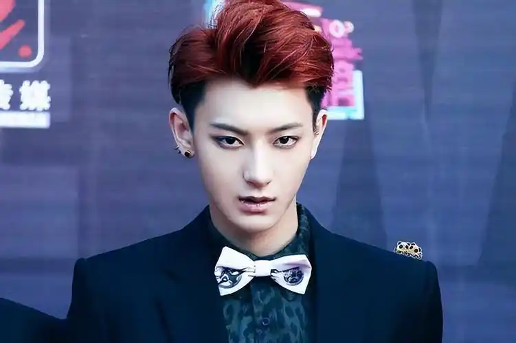 长得英俊,却没有"荷尔蒙吸引力",这9位男明星帅得毫无灵魂