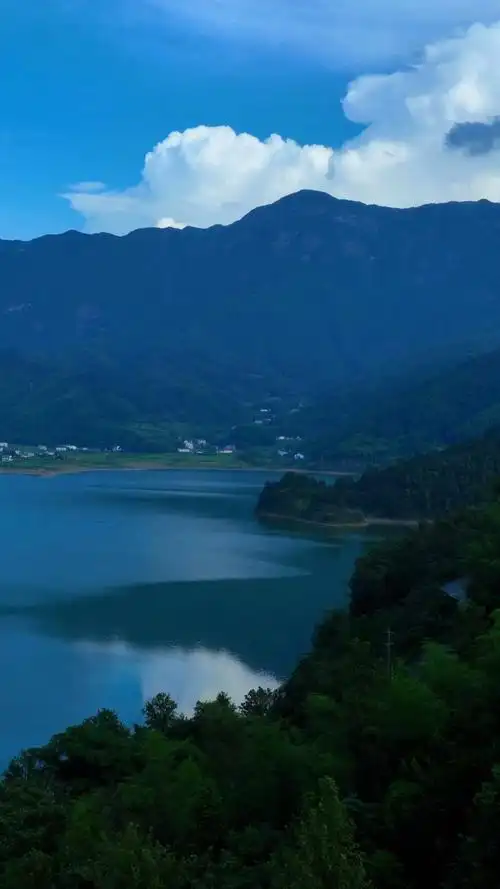 平江风景每日一图之福寿山镇白水水库