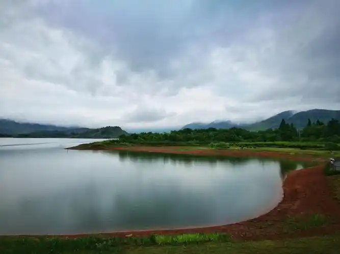 江苏省无锡市宜兴市湖父镇立新