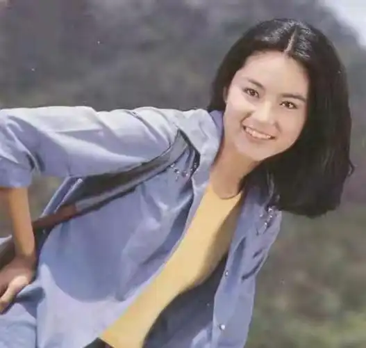 农村教师突然得知亲生妹妹竟是林青霞相认后品质让人感动